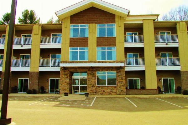 Crystal Springs Inn And Suites image 5