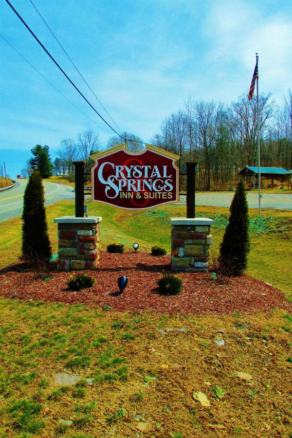 Crystal Springs Inn And Suites image 7