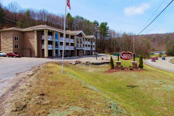 Crystal Springs Inn And Suites image 8